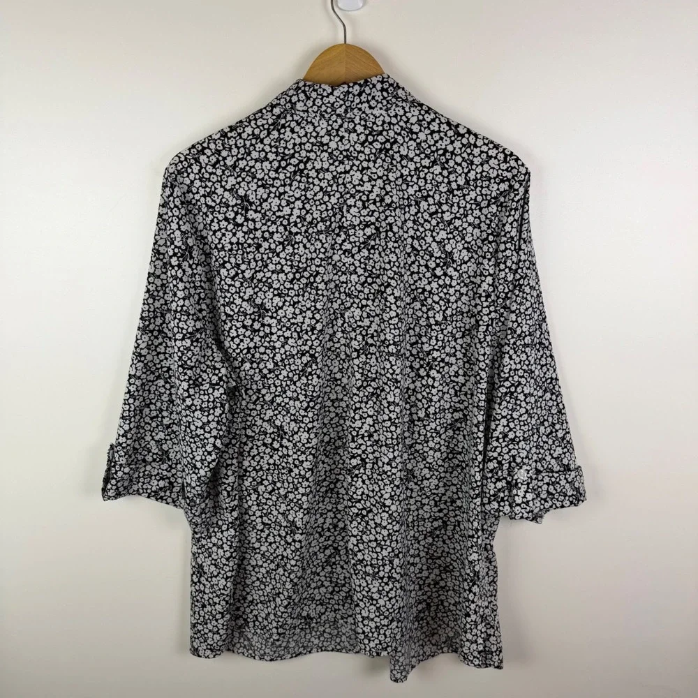 Catherines Black‎ Floral Button Down Shirt Size 1X Comfy Stretch Office Neutral